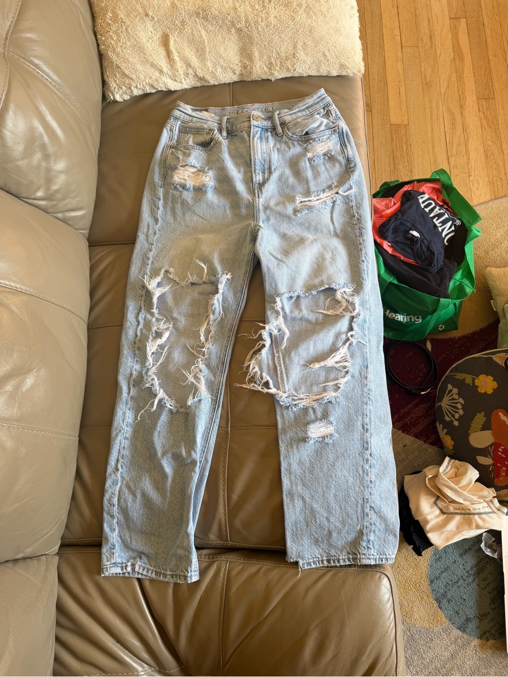 American Eagle Outfitters Light Blue Distressed Relaxed Jeans